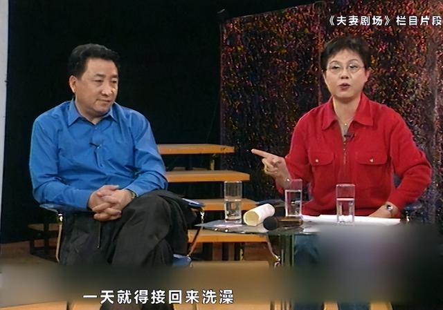 姜昆|姜昆：一通电话让鞠萍颜面尽失，女儿被郭德纲内涵，两人有何恩怨