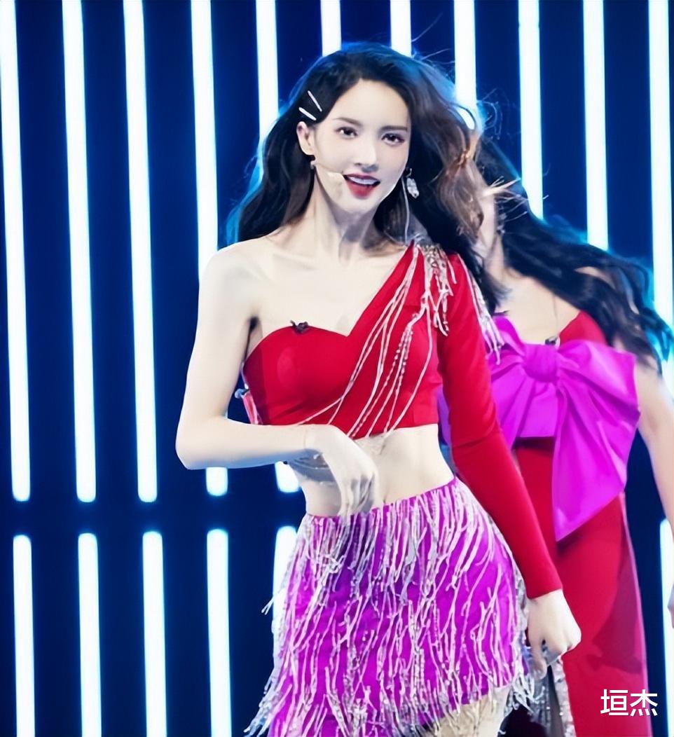 巩俐|山东盛产美人,10位鲁籍女星,个个明艳大气,甩“白幼瘦”几条街