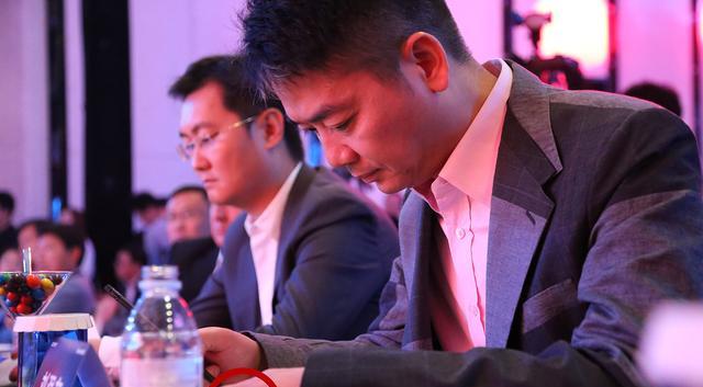 腾讯|来自河南的“资本巨鳄”：左手腾讯、右手京东，投资企业遍布全球