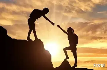 女孩|相亲时，做什么工作的女生最受家长喜爱？你想找哪种职业的女孩