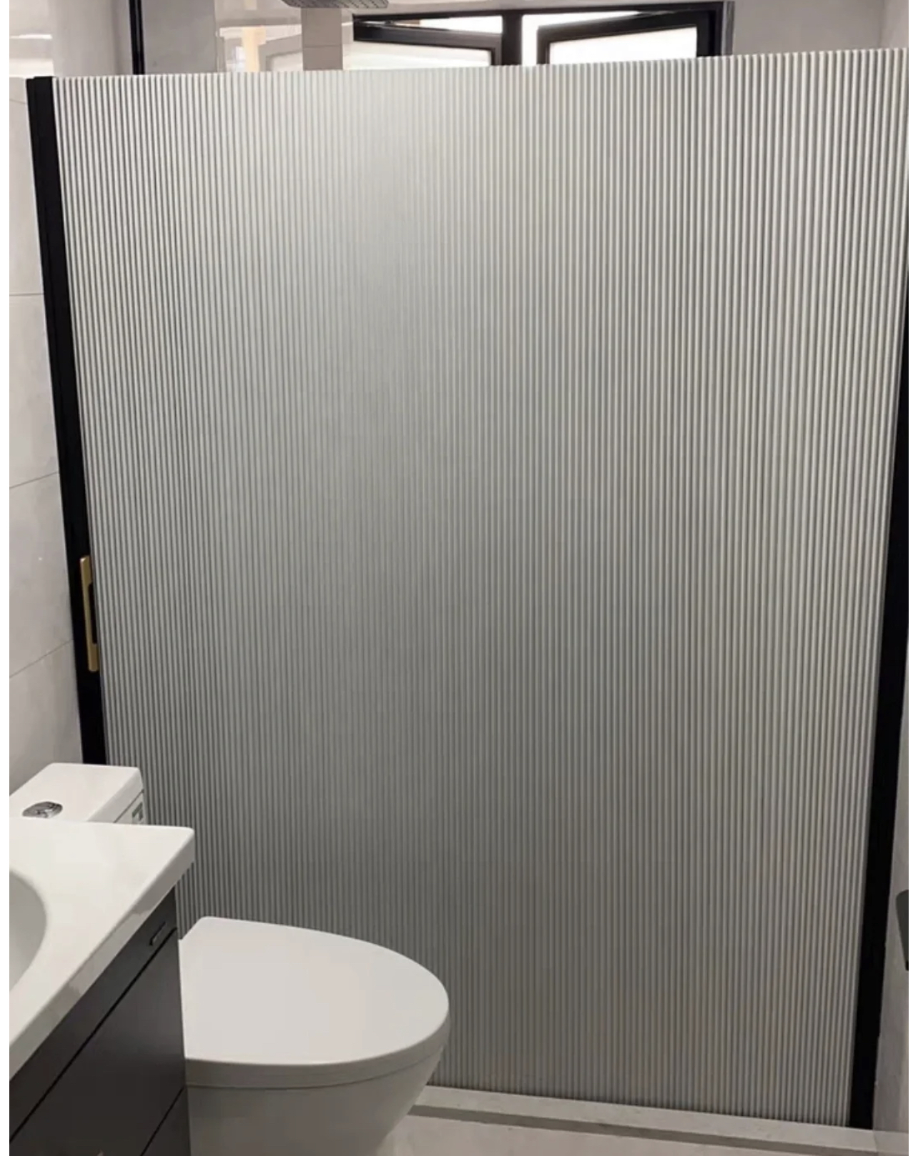 难怪很多人不装淋浴房了!看了这些替代方案,发现个个实用又省钱