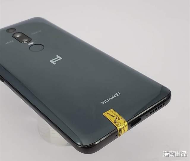 |1000多元买保时捷定制手机,宝刀未老最骚备用机