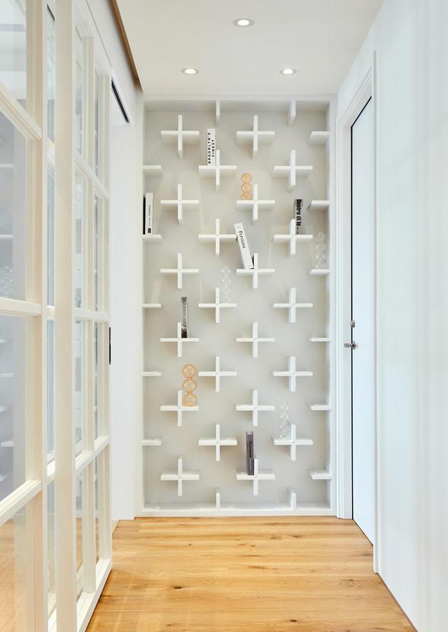 看完这个五口之家后,才明白那么多人坚持去风格化,越简单越幸福