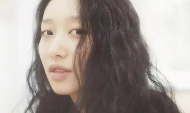 黄觉|演员黄觉：和徐静蕾同居5年，转身娶小14岁娇妻