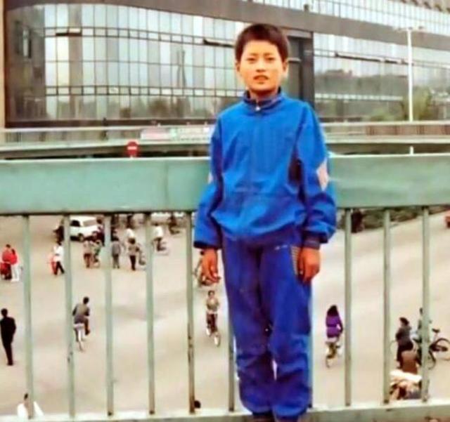 钟云飞|云飞和高月离婚6年后,一个娶北大才女,一个带着女儿艰难生活