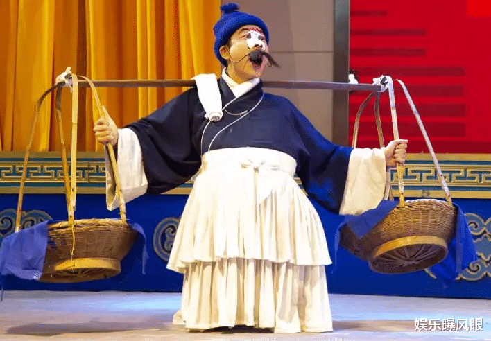 白娘子 网红“胖猴仔”扮白娘子跳操，减肥3个月瘦106斤，网友：像武大郎