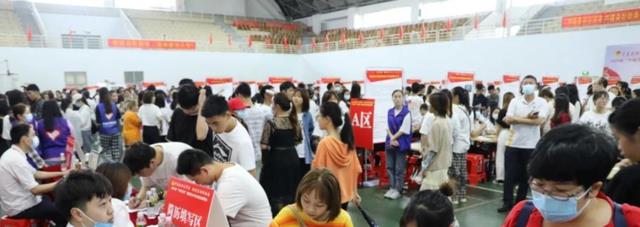 央企|学历不能等于能力!被再自己骗自己了,看看央企招聘标准你就懂了