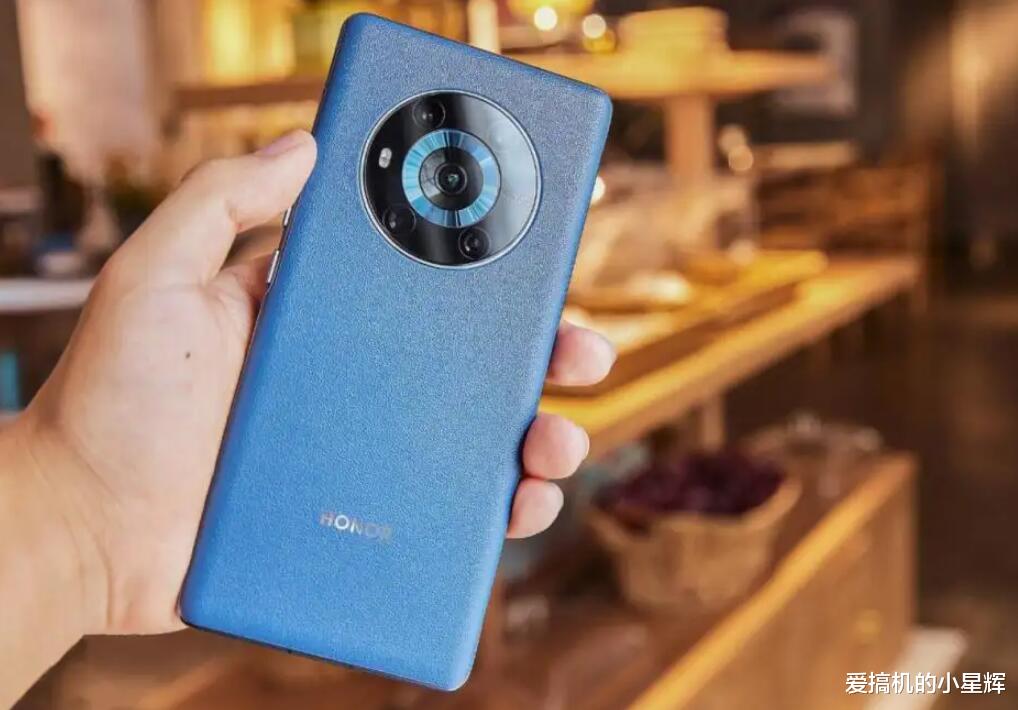 华为荣耀|骁龙888+256GB+5000万三摄,现已跌至3379元,优质旗舰加速退场