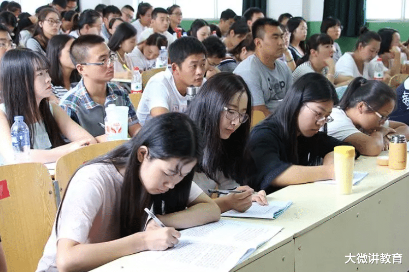 自媒体|大学招聘教师，3人中2人是本校职工子女，“回避制度”呢？