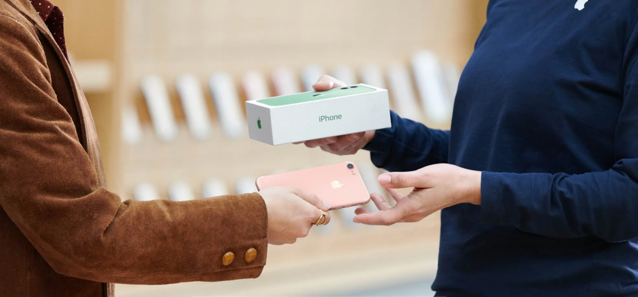 iPhone|2021年美国以旧换新市场达30亿美元,iPhone 的价值是安卓的两倍