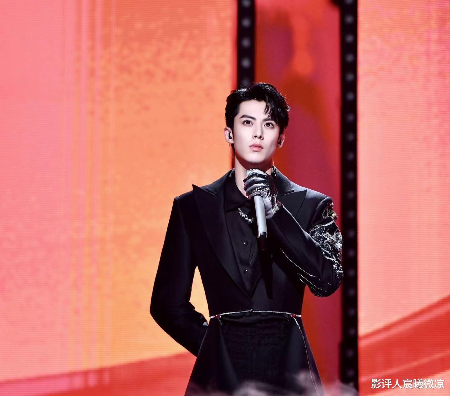 人世间|2023跨年晚会“阳盛阴衰”,王俊凯、王一博、王鹤棣、龚俊很吸睛