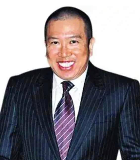 “软饭男”狂卷亚洲女富豪32亿,差点吞掉400亿遗产,结局如何?