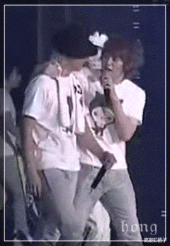 马东|金希澈晒韩庚女儿出生伴手礼，庚澈是很体面的be？