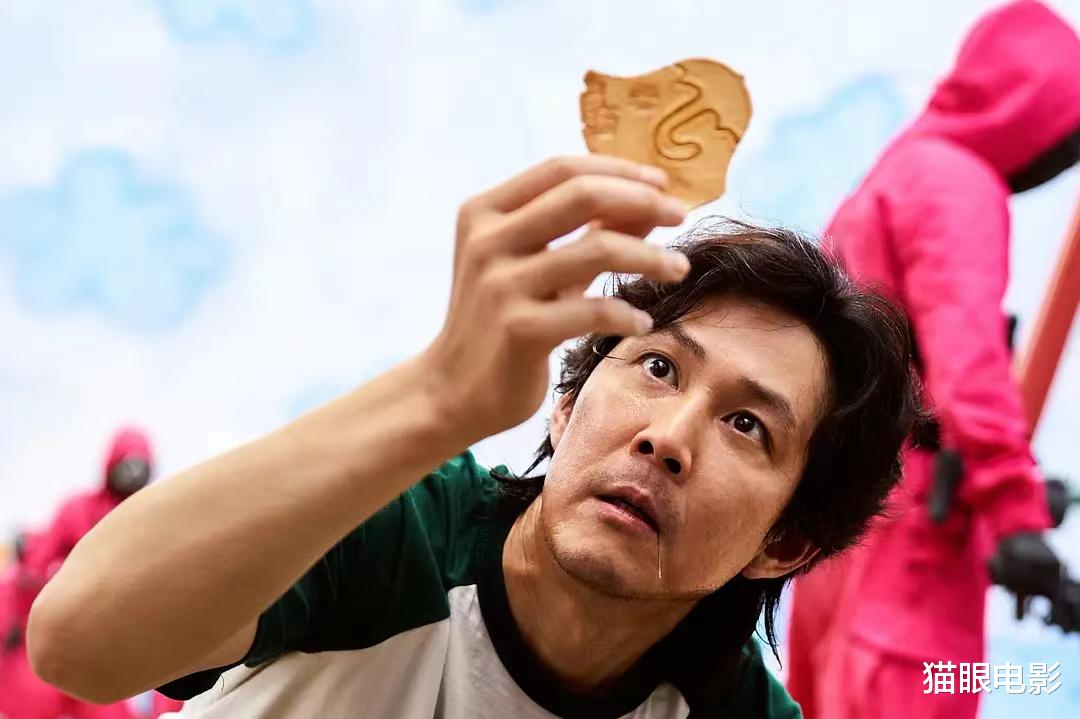 李政宰|鱿鱼游戏主演重聚！女主郑浩妍身材绝了，短裙大长腿不愧是超模