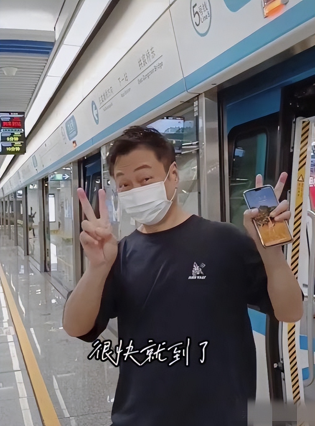 李易峰|为什么香港艺人很少出丑闻而内地艺人频频乱象?答案只有一个