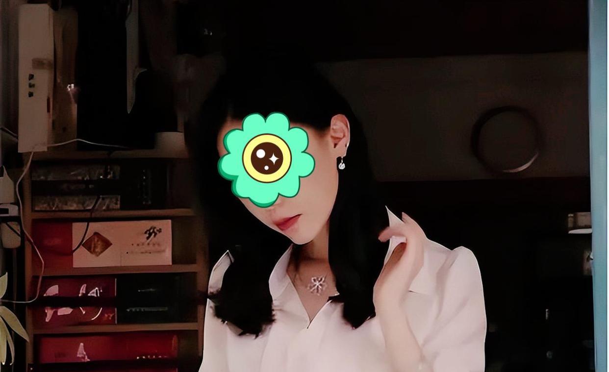 潜规则|纪实：女老板想和男下属发展恋情，却遭人拒绝，豪言：让你少奋斗20年