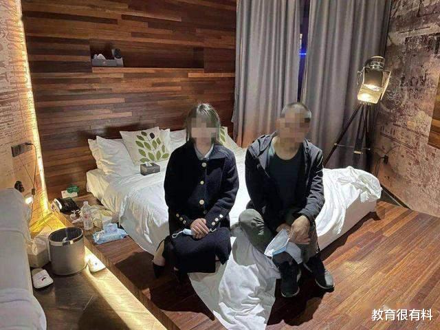 18岁小伙约47岁失足女,结果自己举报自己,原因让人哭笑不得