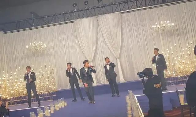 MIC男团|这婚结得也太魔幻了