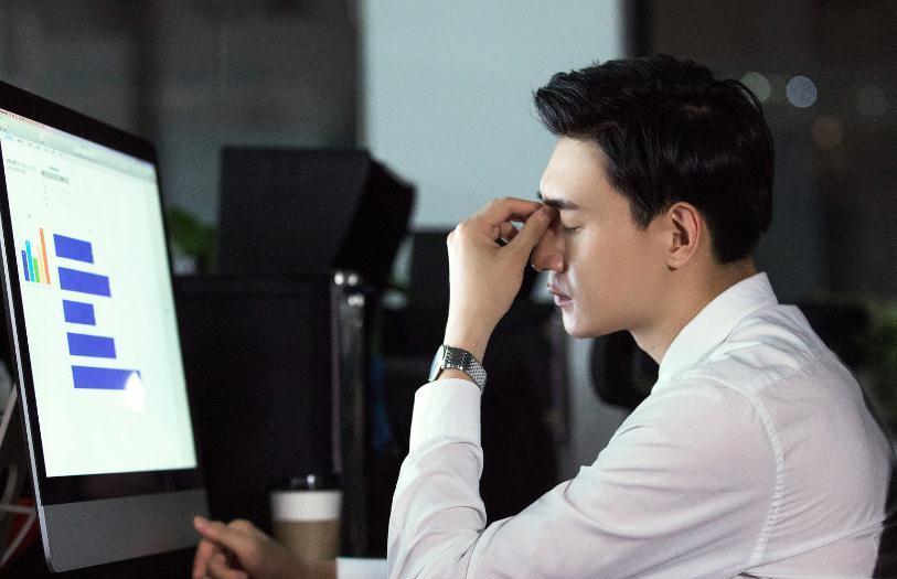 大学生|70后父母吐槽：培养学生花费巨大，毕业后却发现过得还不如自己