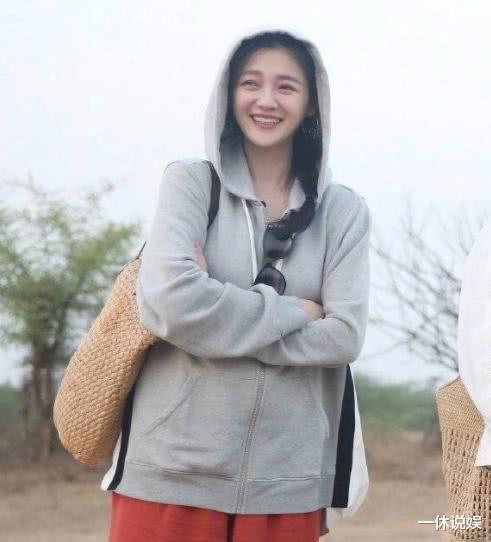 大S|刚结婚就要异地恋？妈妈否认大S回韩国生活，声称那孩子怎么办？