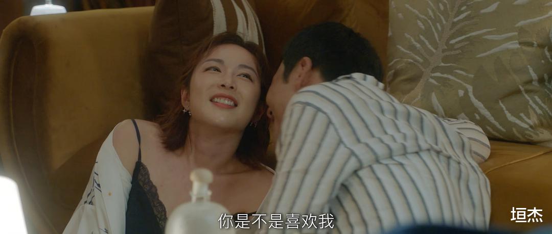 我们的婚姻|《我们的婚姻》大结局，播放量破9亿，留下的三个疑问该解开了