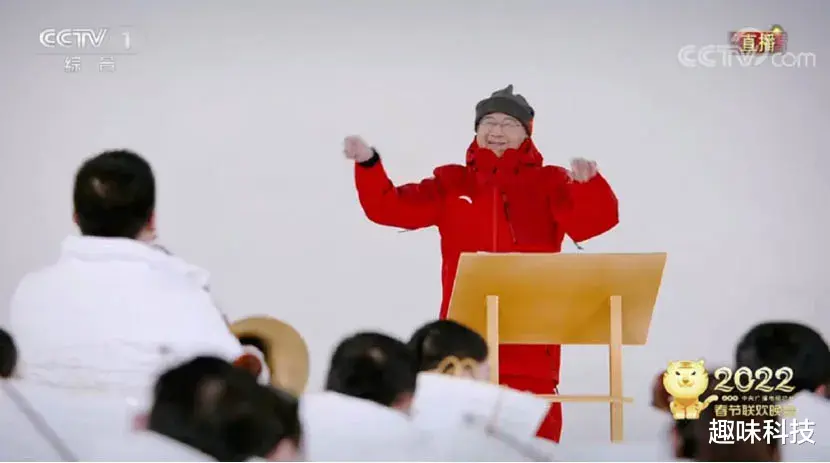 春晚|安踏国家队炽热科技护航春晚，携音乐家优雅演绎冰雪浪漫