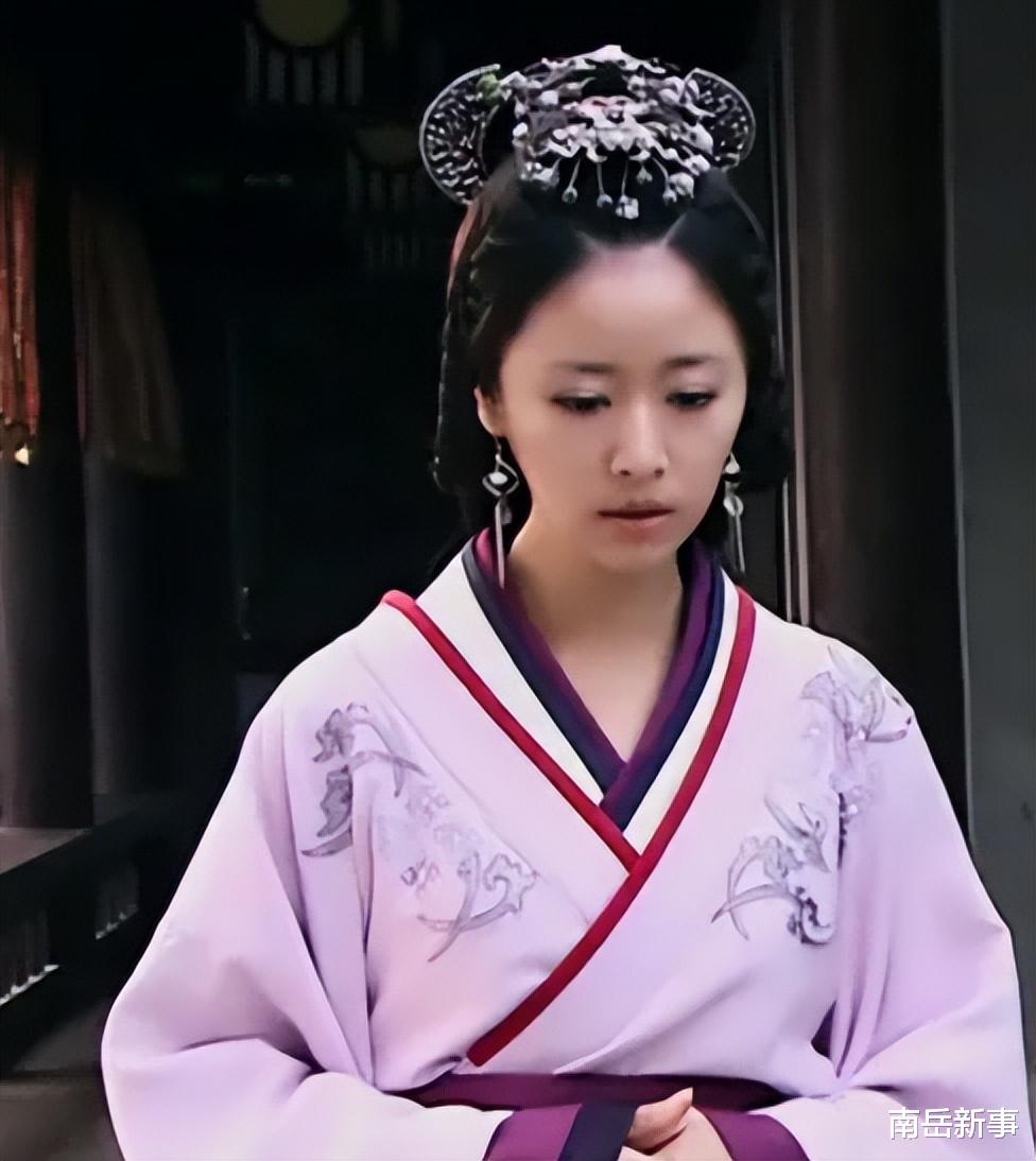 各有千秋|出场前吹绝世美人，露脸后大失所望！这10位女星被嘲辣眼睛