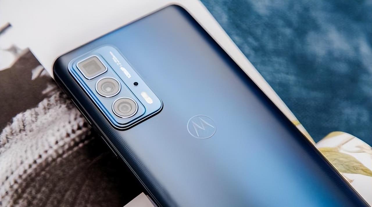5G|性能与价格脱钩,摩托罗拉 edge s pro是捡漏,还是性能不给力?