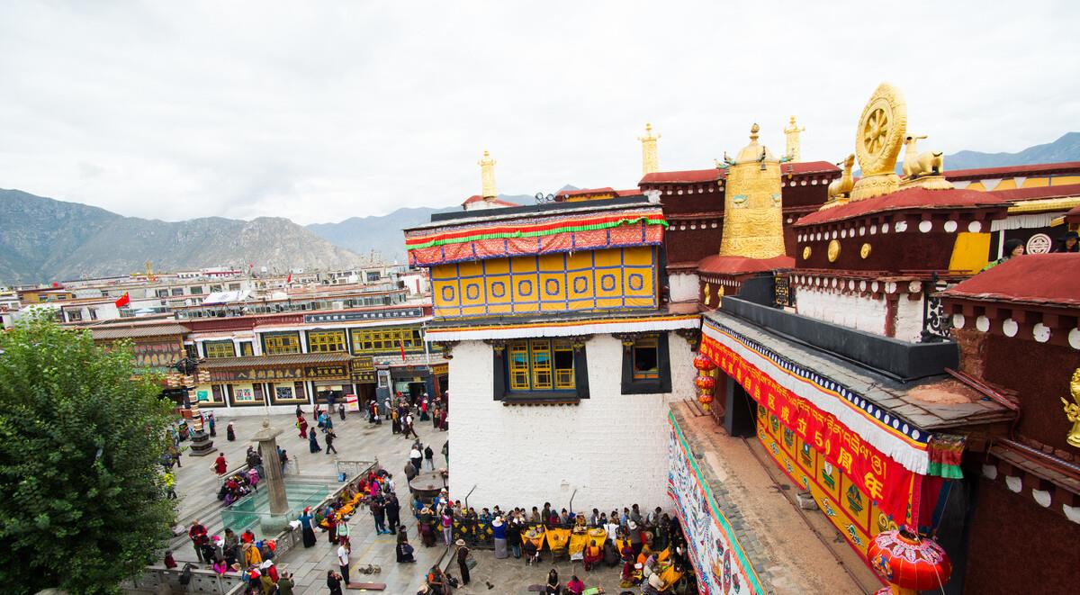 西藏|女子大学毕业不工作，穷游中国三年：她的理想就是走遍全世界