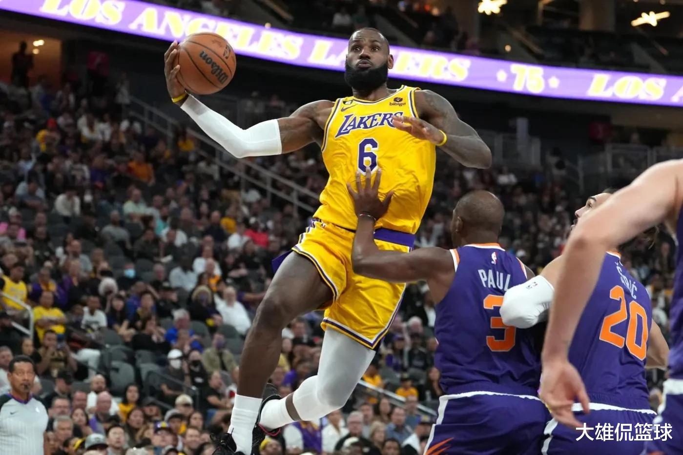 勒布朗·詹姆斯|美媒将詹姆斯和科比的9项职业生涯单场最高数据进行对比，谁更强