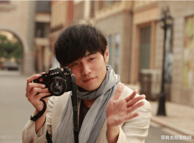 周杰伦|据说在当年，周杰伦的每张专辑的歌，都在大街小巷放