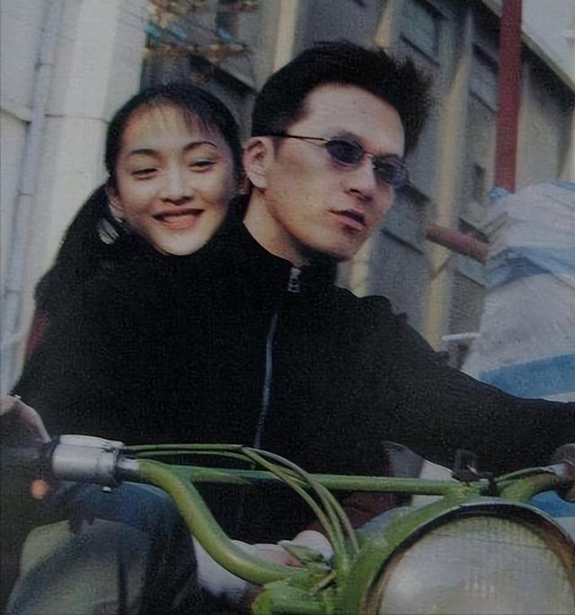 王菲|王菲和周迅，串起了半个娱乐圈的“风流往事”