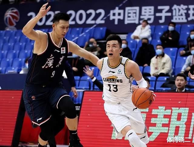 杜锋|杜锋太保守？重用苏伟成败笔，弃用杜润旺不明智，莱多成最后希望