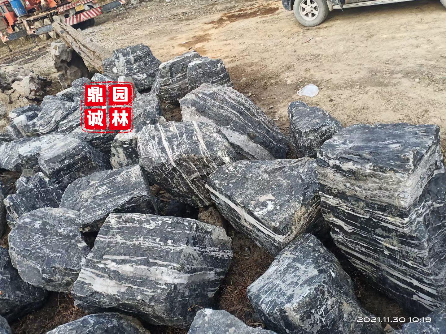 园林|云雾石造就不一样视觉观赏假山造景美化风景石