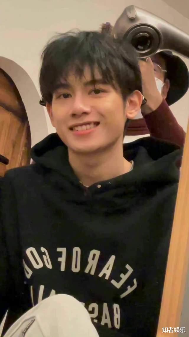 胡先煦|胡先煦这5年发生了什么？变化大到不敢认，也没以前有特色了