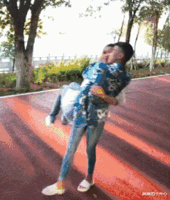 特斯拉|“总经理办公室这样设计,要不要加厚隔音墙呢?”太有才了