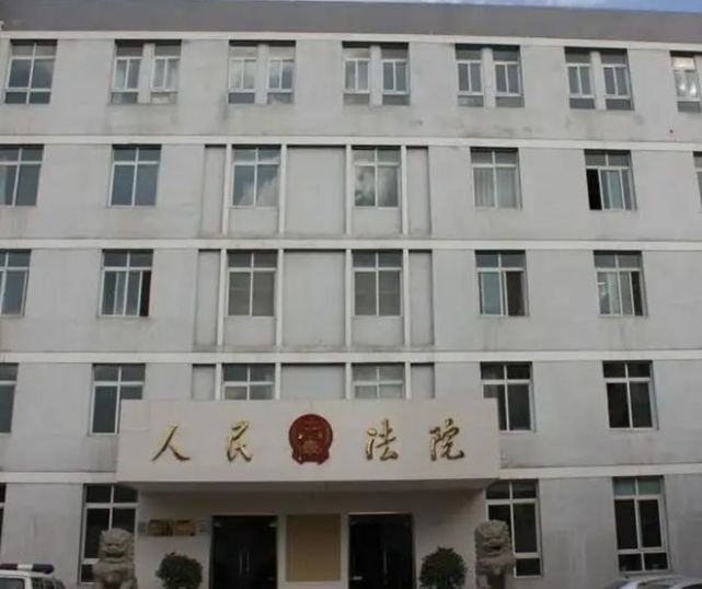 12年陕西女子体检,一张不起眼的B超影像,却牵出8年前的手术疑云