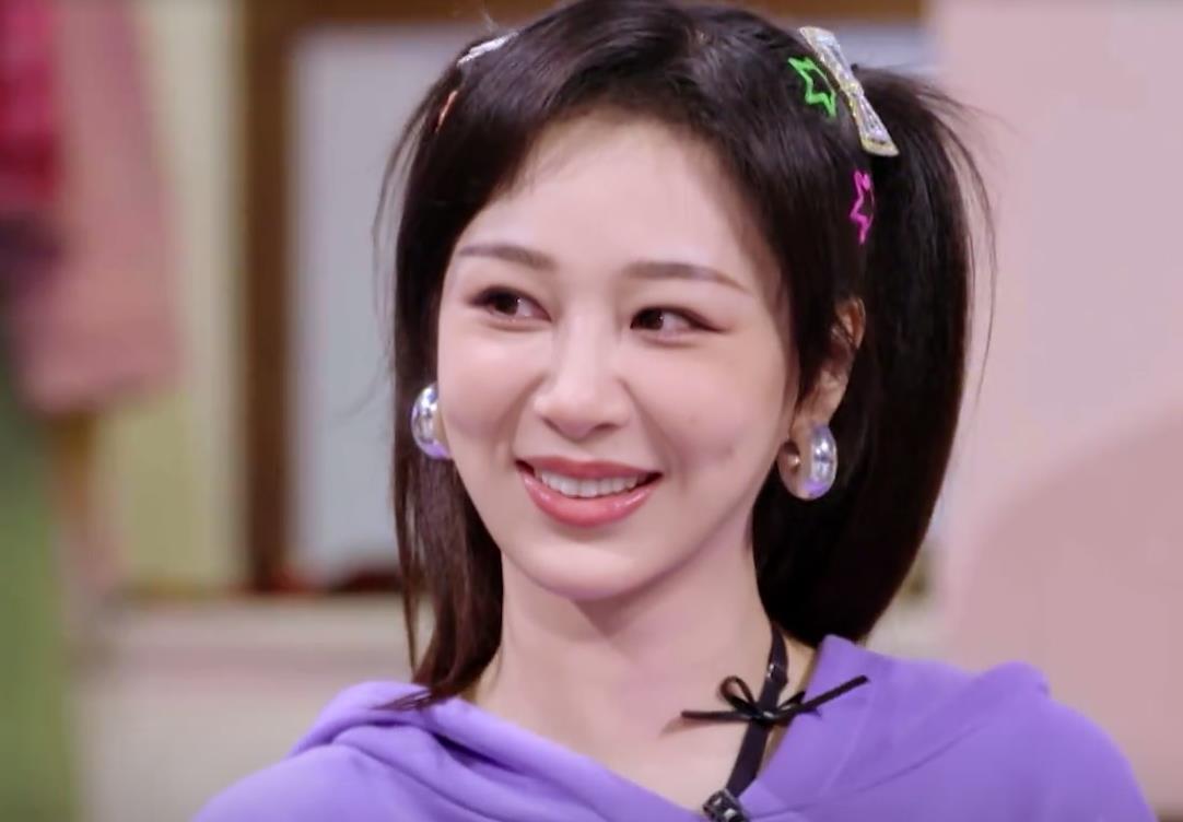 许嵩|许嵩出山圆了粉丝的梦,却不知何炅早已看穿:追星实则是感念自己