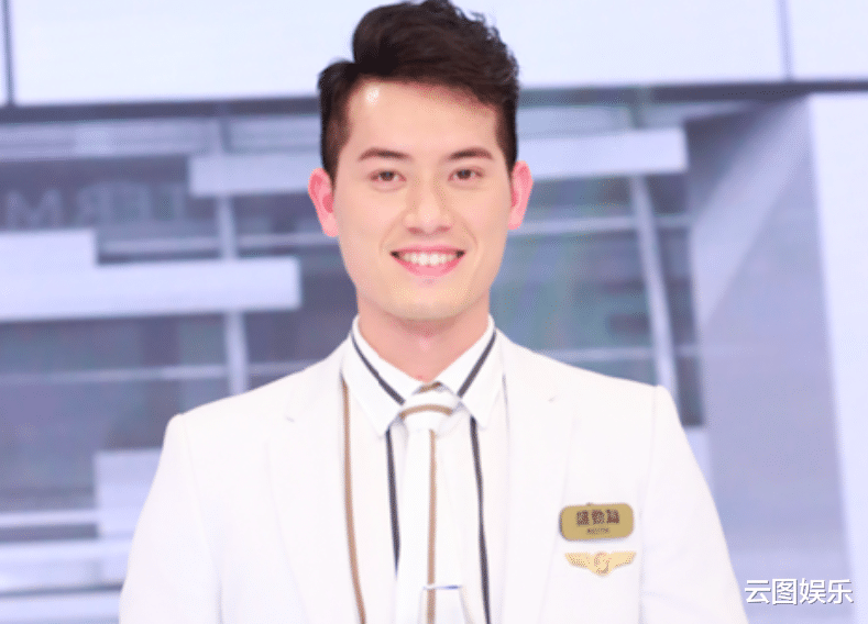 麦明诗|30岁港姐新恋情曝光，富二代前任不满被嘲比男方矮，公开向其挑战