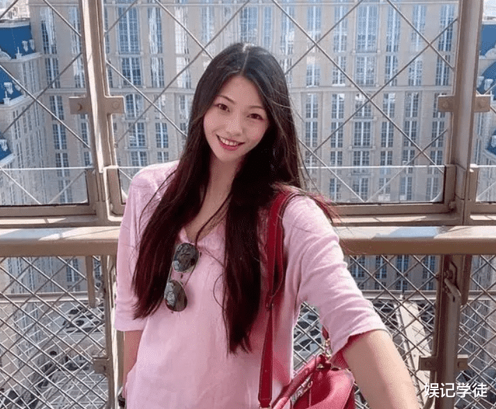 李龙基|72岁李龙基宣布今年结婚,称准备把资产全给女友,女方比其小36岁