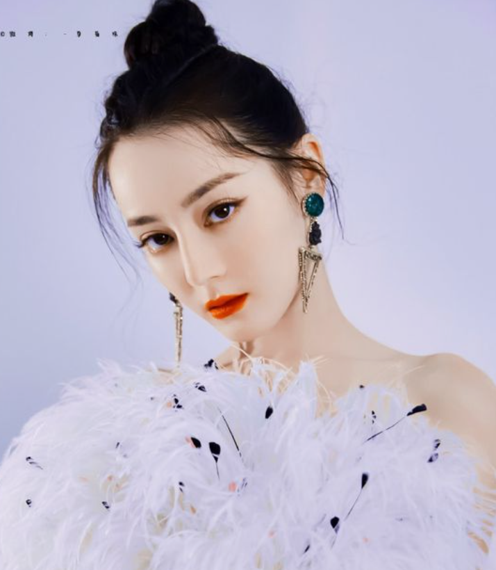 迪丽热巴|迪丽热巴 百变造型 可爱美丽的女生