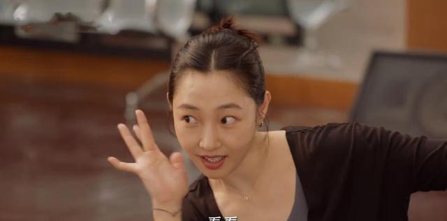 唐宫夜宴|首席舞蹈演员年收入仅6万?《我们这十年》呈现舞者真实境况