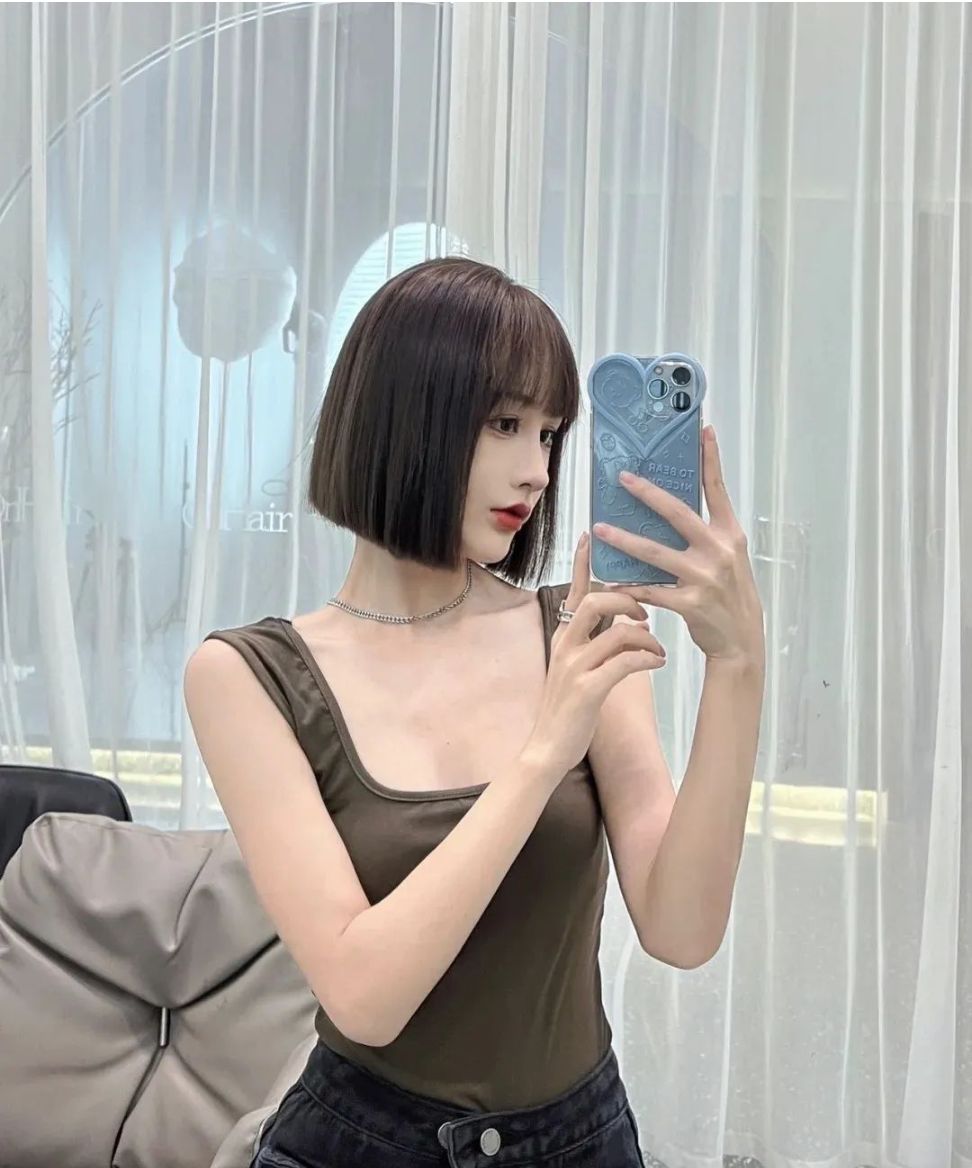背带裤 天热剪短发，效果美美哒，爱美女士请收藏