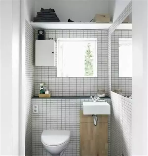 谁说卫生间小不实用的?都别再抱怨了,看看这些设计让他们闭嘴!