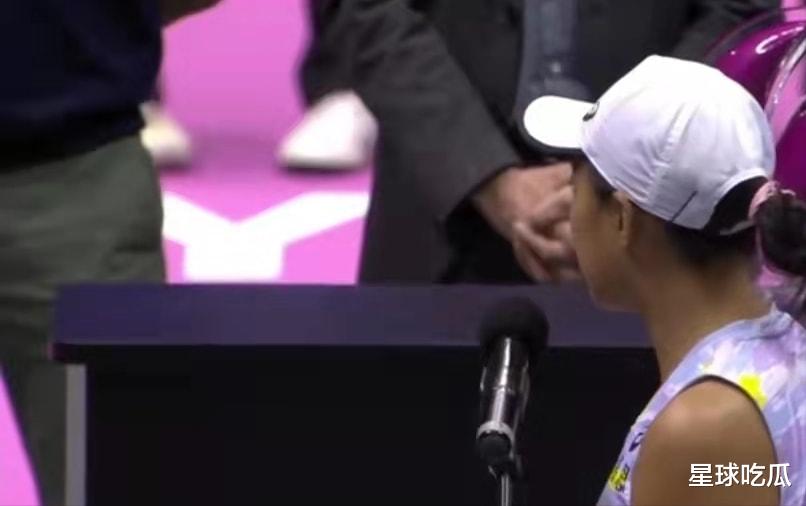 日本队|WTA决赛对阵乌克兰 中国女选手怒怼裁判黑哨 还被欧美观众喝倒彩