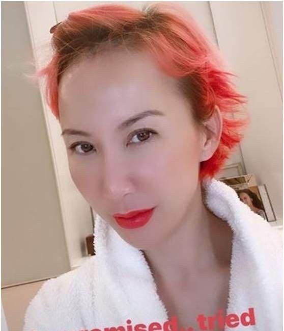 李玟|外国佬还我女神!李玟被曝离婚后亮相,染红发身材暴瘦手上无婚戒