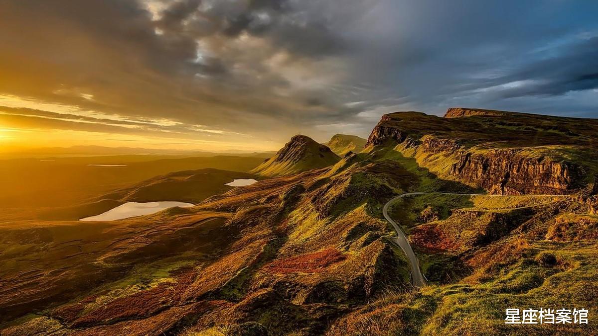 摩羯座|七月事业榜前五的星座，或有精彩表现，月末有望收获颇丰