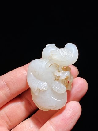 |清 和田玉白玉 持鸟童子 童子戏鸟 把件