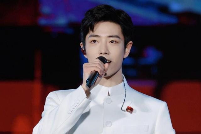 肖战|各年龄段流量明星TOP榜揭晓，肖战占有一席之地，同批皆为顶流