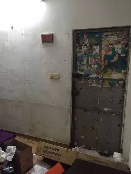 爆改出租房我只服这个妹纸，独自装修，70平花费不超3000元